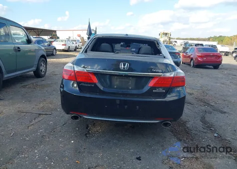 2015 Honda Accord Touring from USA, damaged, VIN 1HGCR3F93FA027532